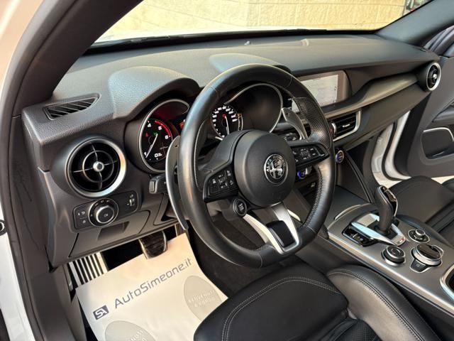 Alfa Romeo Stelvio 2021