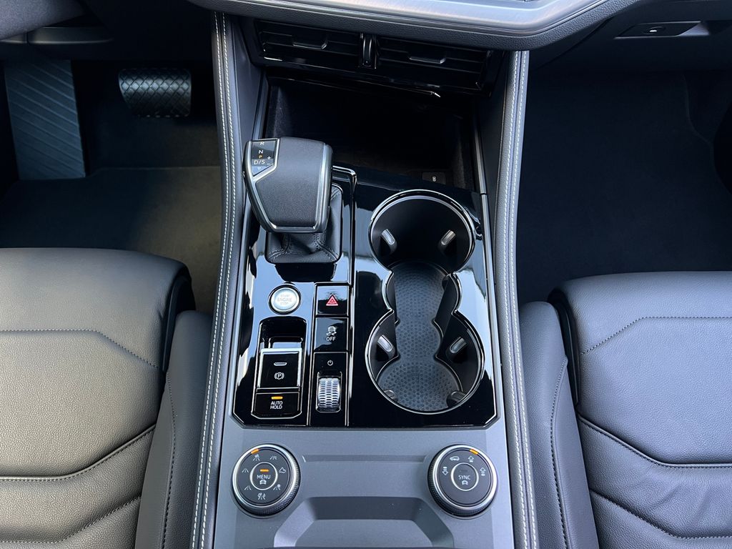 Volkswagen Touareg 2025