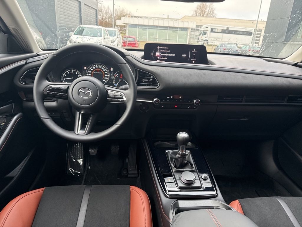 Mazda CX-30 2025