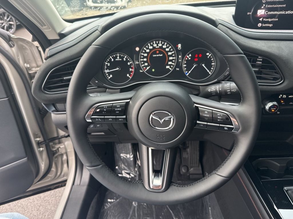 Mazda CX-30 2025
