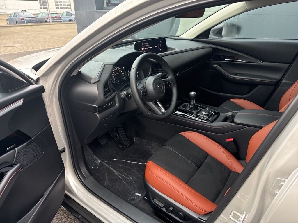 Mazda CX-30 2025