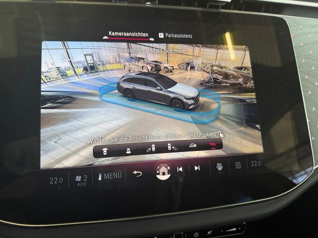 Mercedes-Benz E 300 2025