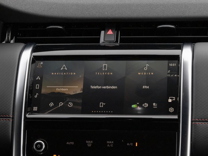 Land Rover Discovery Sport 2021