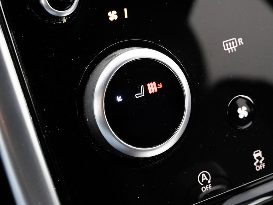 Land Rover Discovery Sport 2021