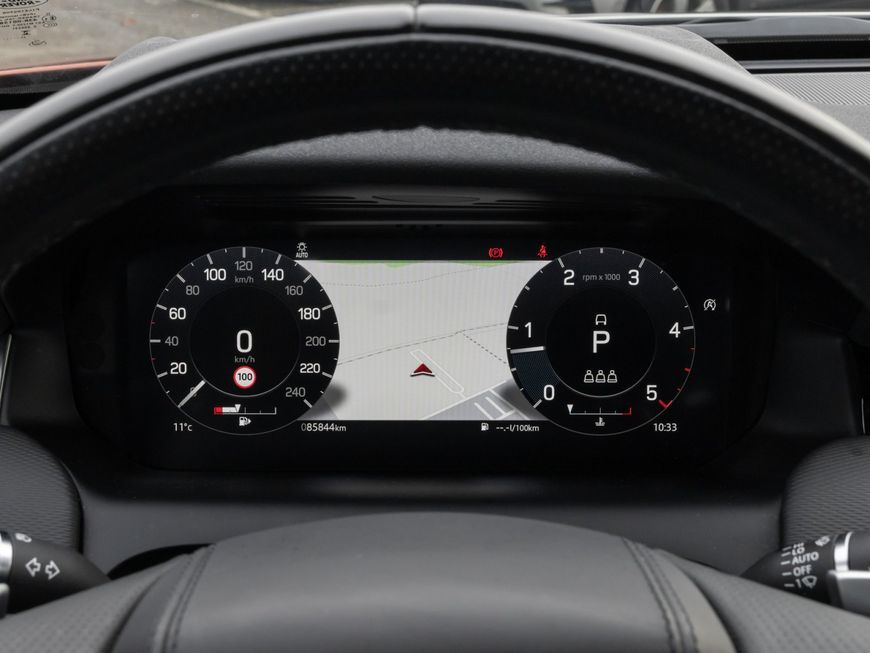 Land Rover Discovery Sport 2021