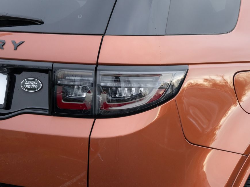 Land Rover Discovery Sport 2021