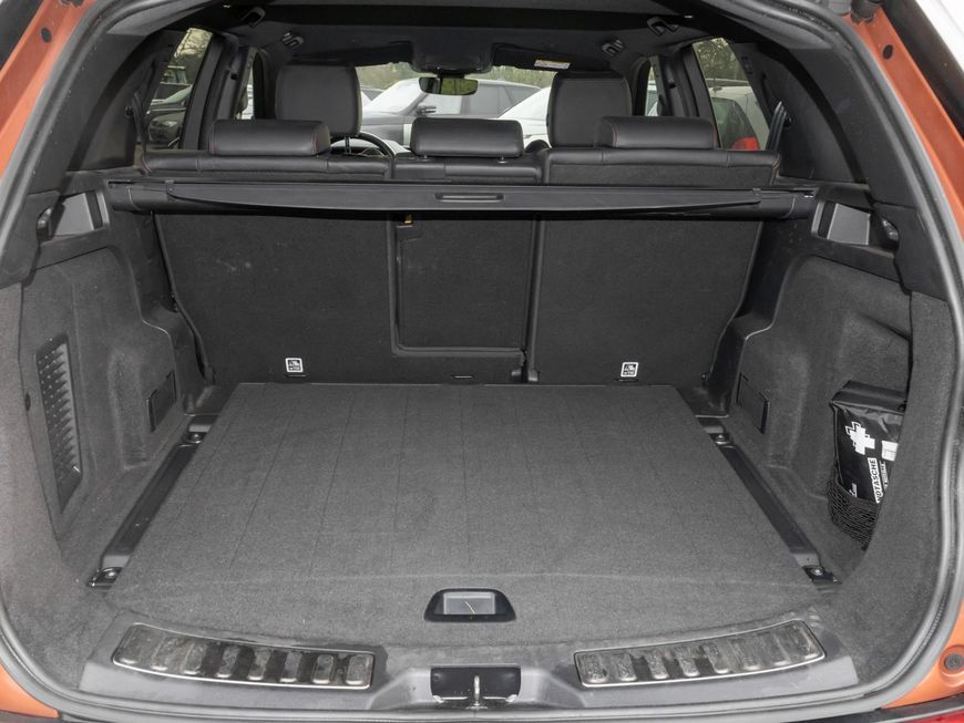 Land Rover Discovery Sport 2021