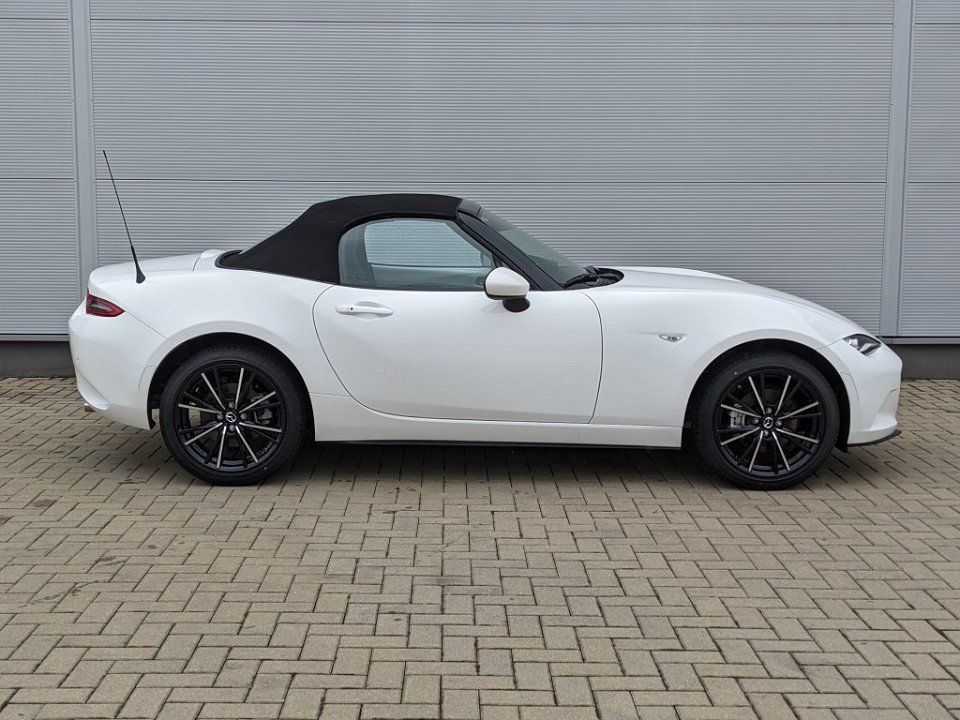 Mazda MX-5 2024