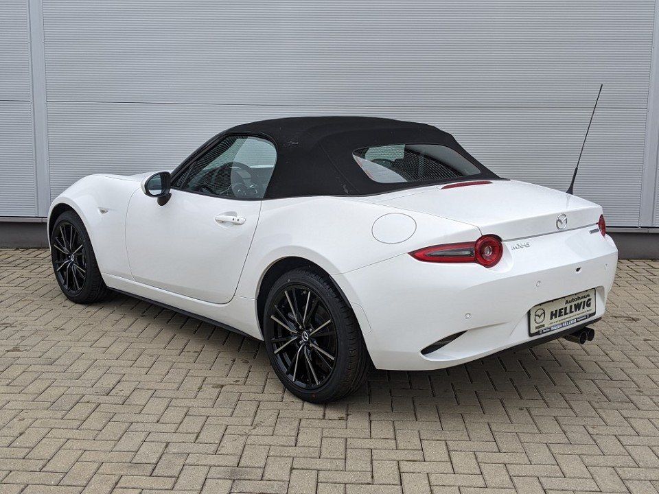 Mazda MX-5 2024