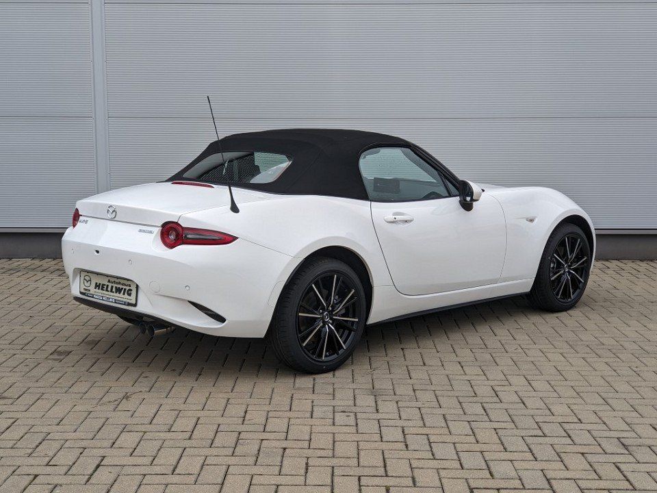 Mazda MX-5 2024
