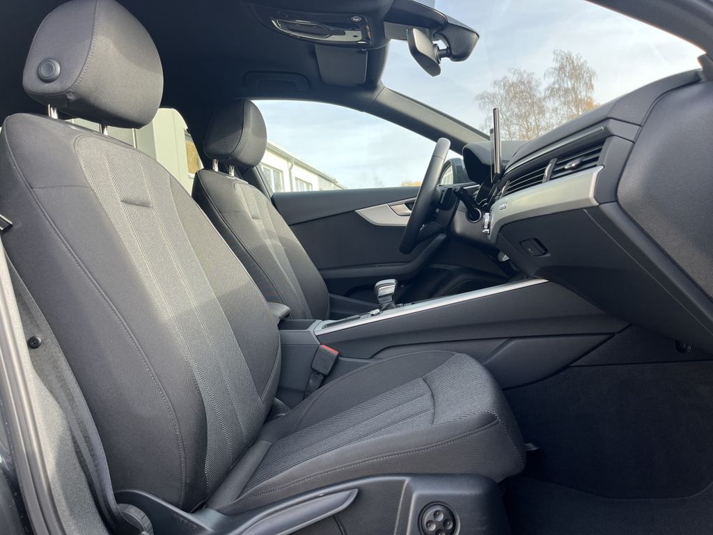 Audi A4 Allroad 2023