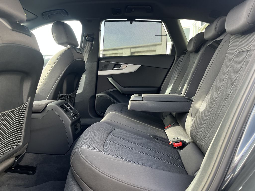 Audi A4 Allroad 2023