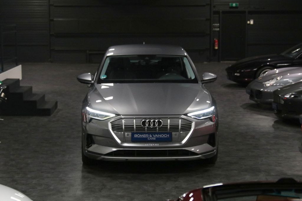 Audi e-tron 2022