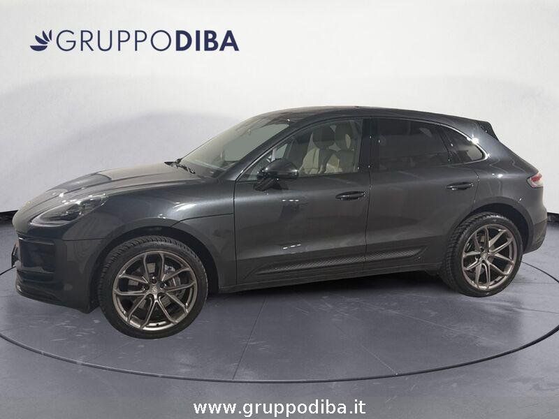 Porsche Macan 2021