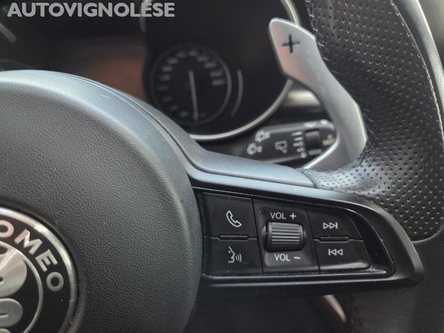 Alfa Romeo Stelvio 2022