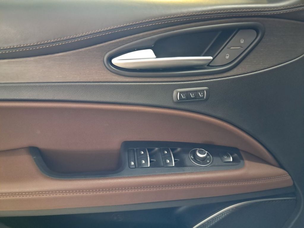 Alfa Romeo Stelvio 2020