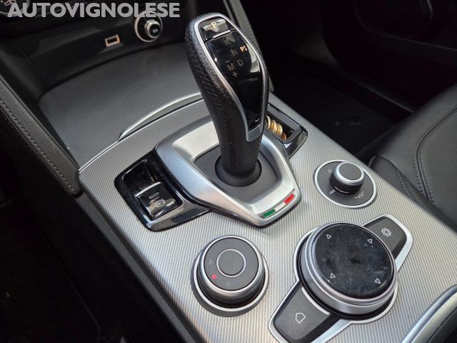 Alfa Romeo Stelvio 2022