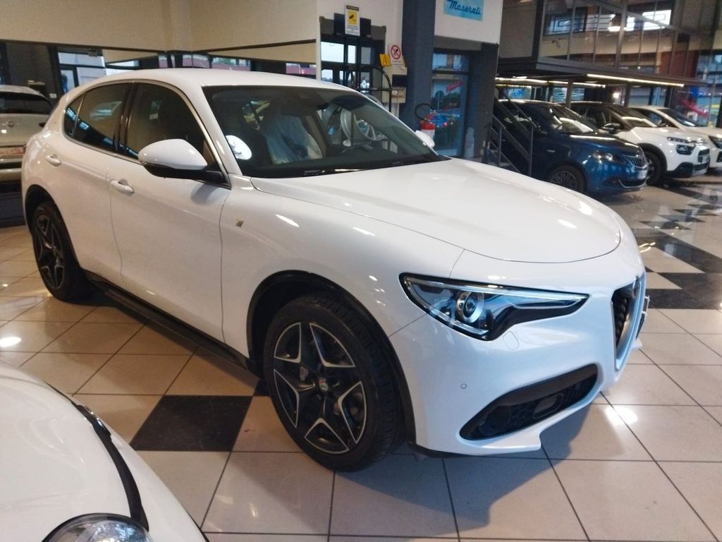 Alfa Romeo Stelvio 2020