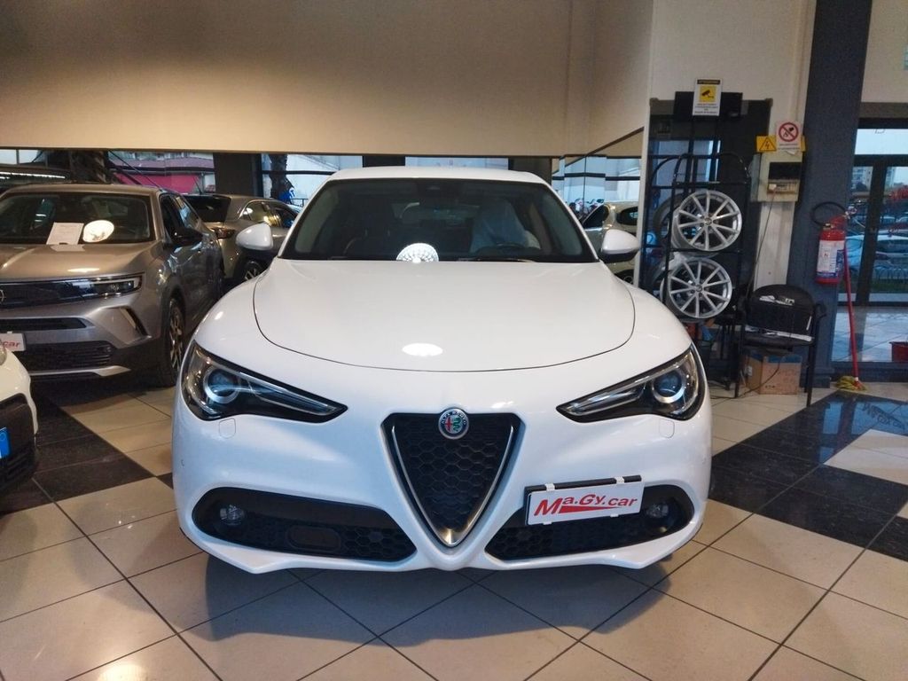 Alfa Romeo Stelvio 2020