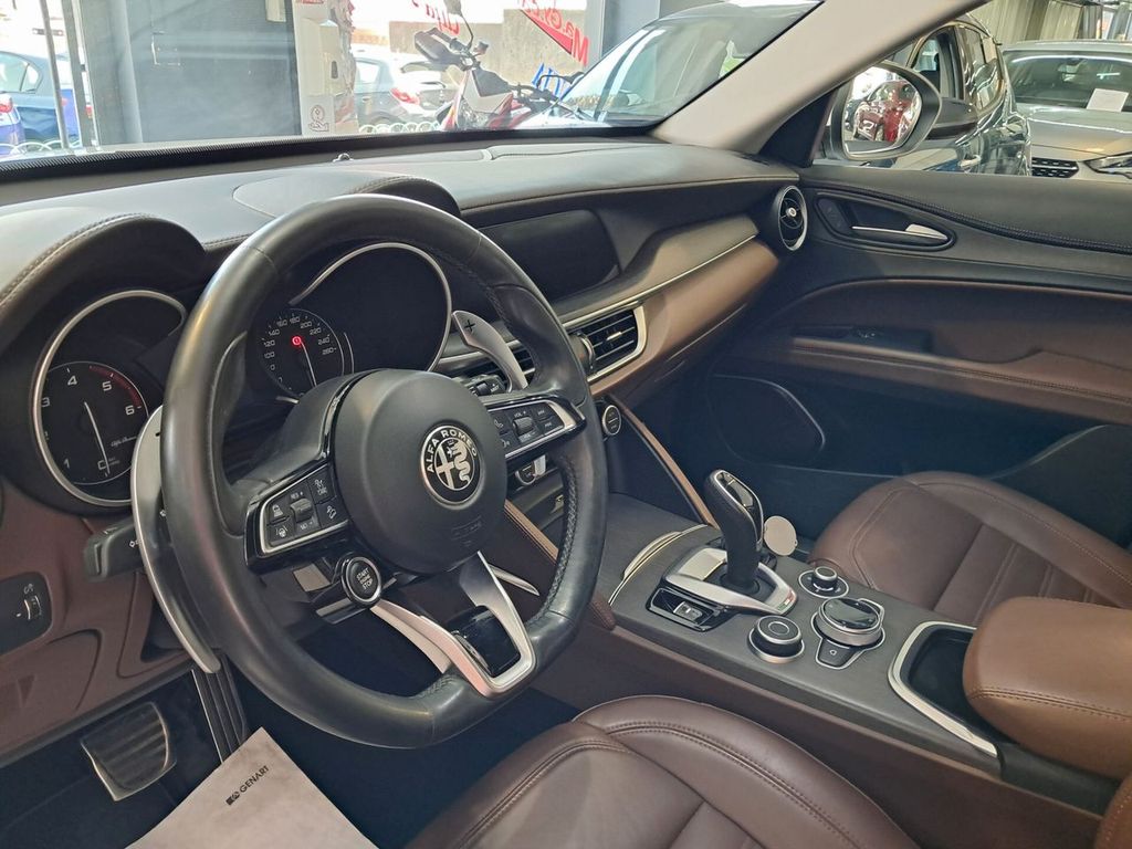 Alfa Romeo Stelvio 2020