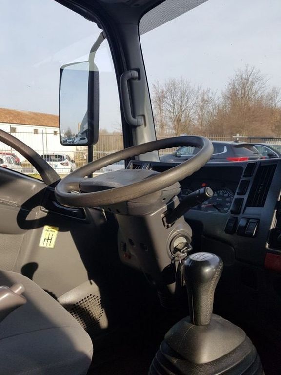 Isuzu Other 2016