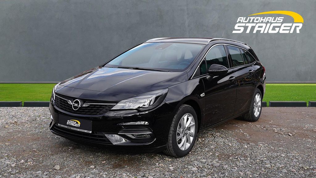 Opel Astra 2021