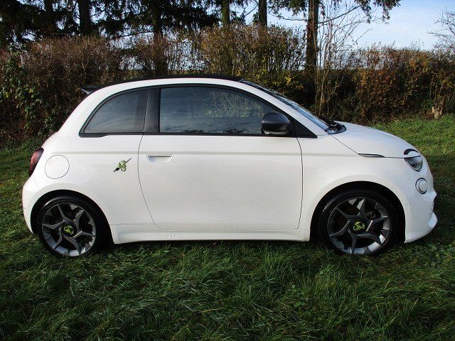 Abarth 500C 2024