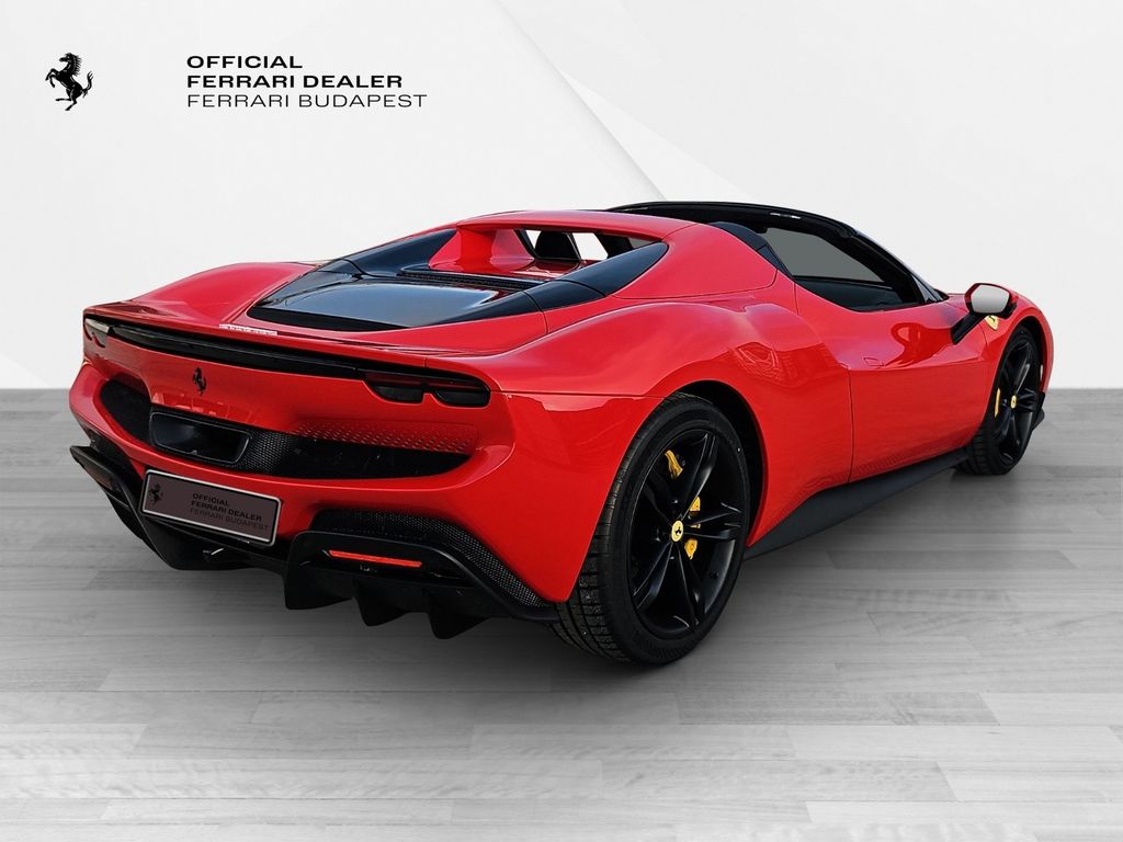 Ferrari 296 GTS 2025