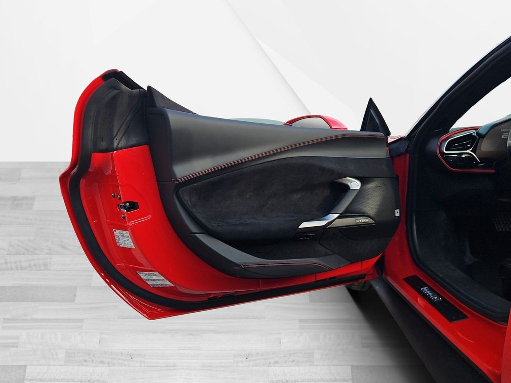 Ferrari 296 GTS 2025