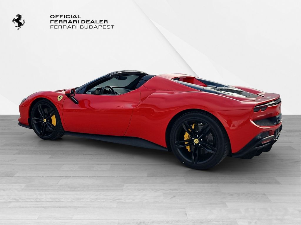 Ferrari 296 GTS 2025