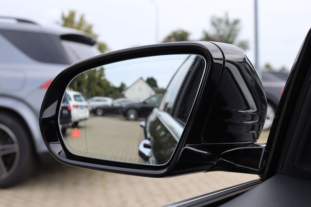 Mercedes-Benz E 300 2020