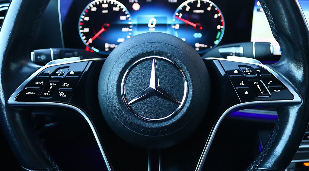 Mercedes-Benz E 300 2020