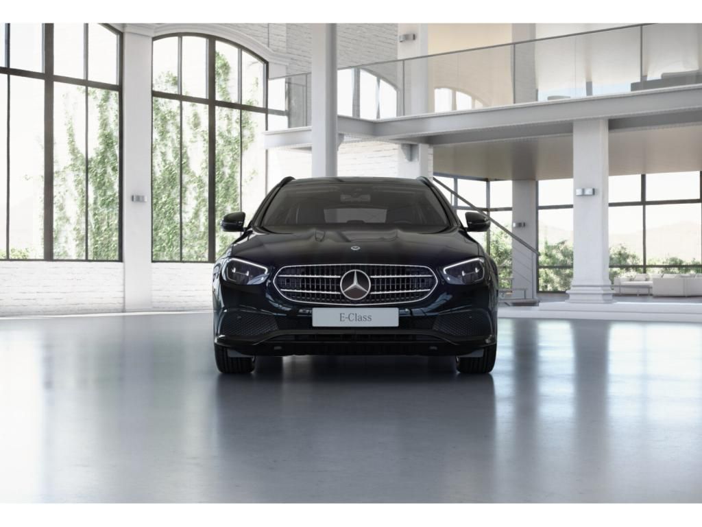 Mercedes-Benz E 300 2022