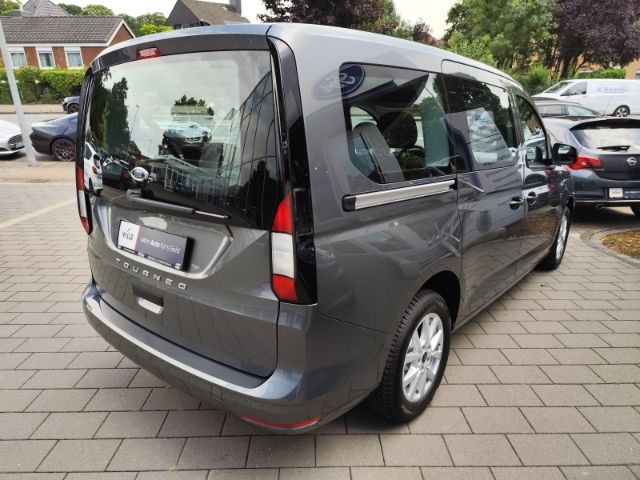 Ford Grand Tourneo