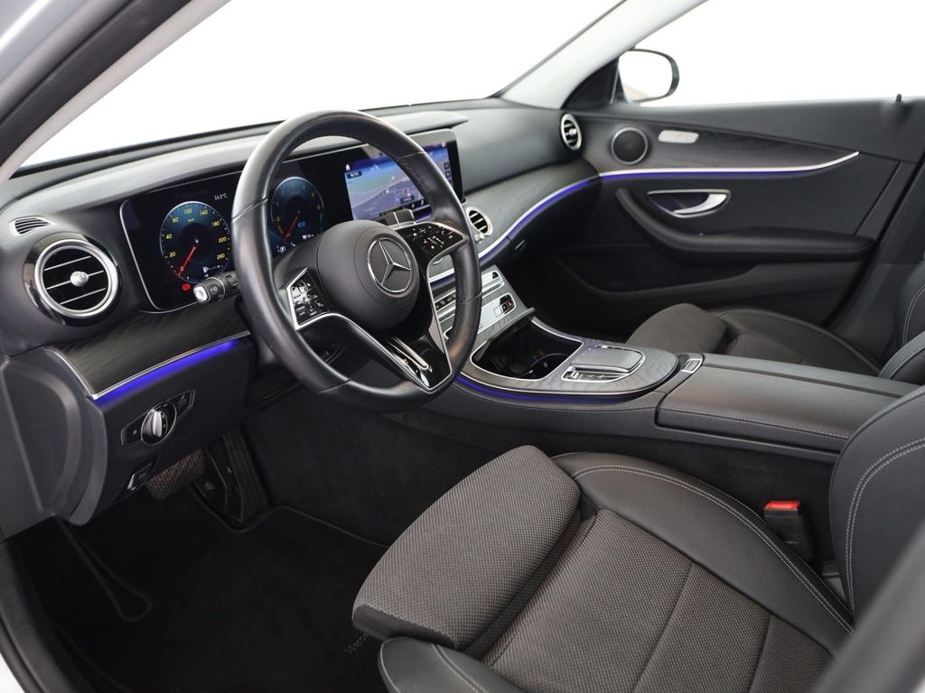 Mercedes-Benz E 300 2021