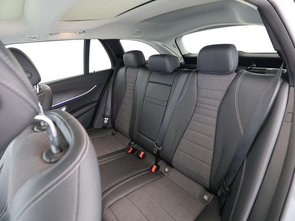 Mercedes-Benz E 300 2021