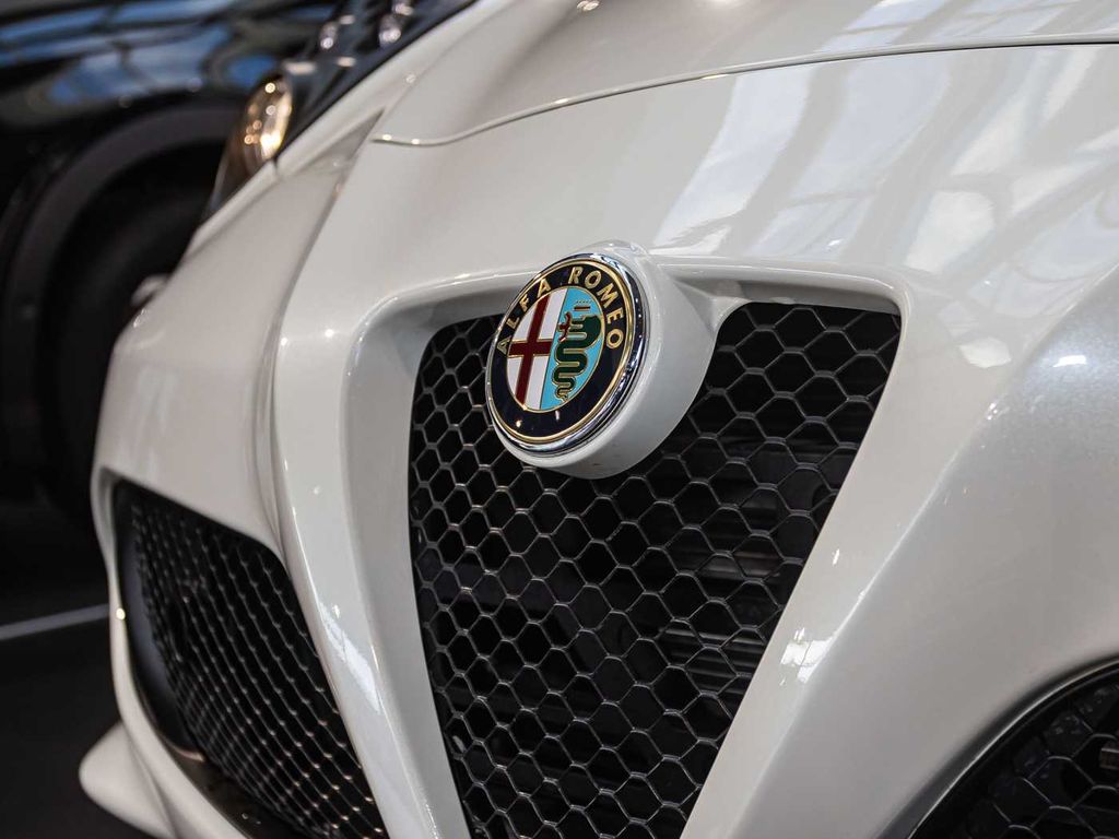 Alfa Romeo 4C 2015