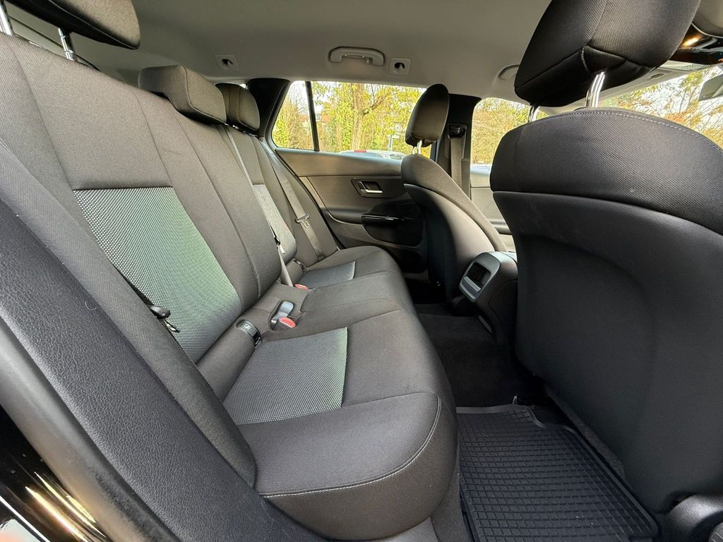 Mercedes-Benz C 220 2022