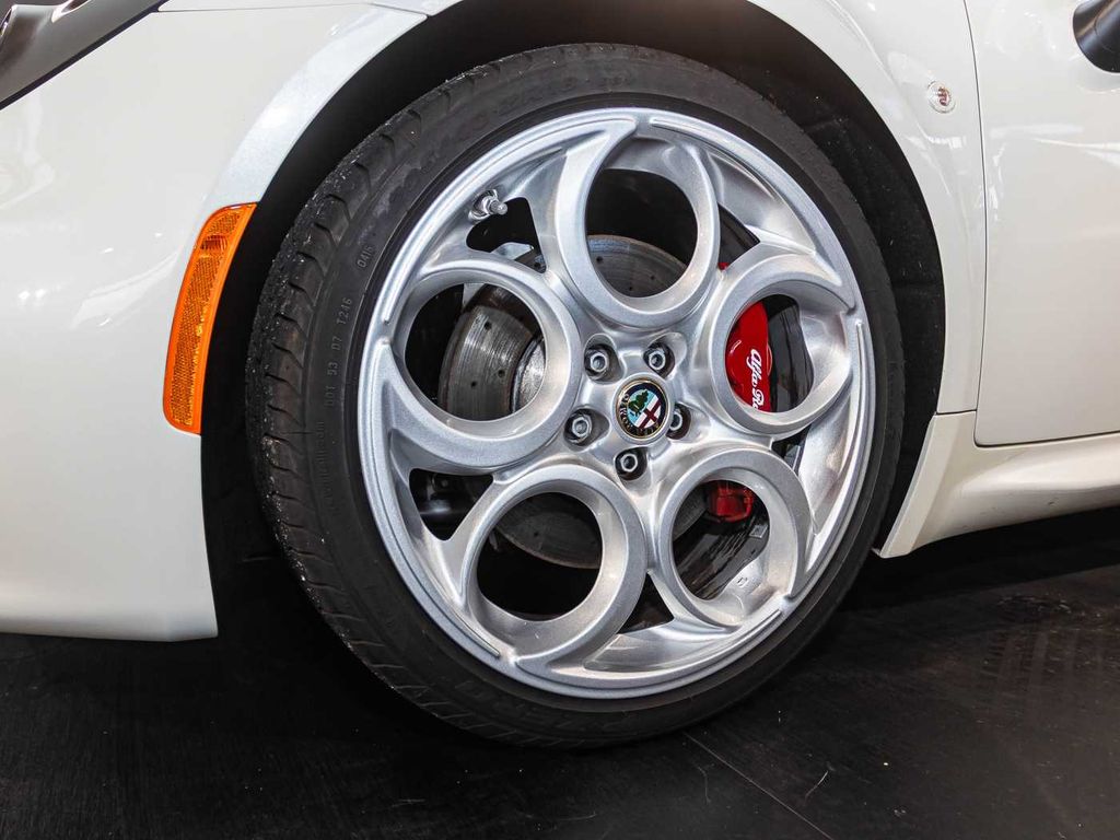 Alfa Romeo 4C 2015