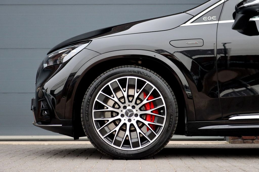 Mercedes-Benz EQE SUV 2024