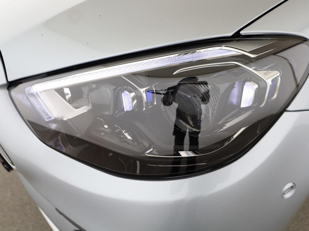 Mercedes-Benz E 300 2021