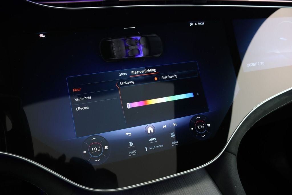 Mercedes-Benz EQE SUV 2024