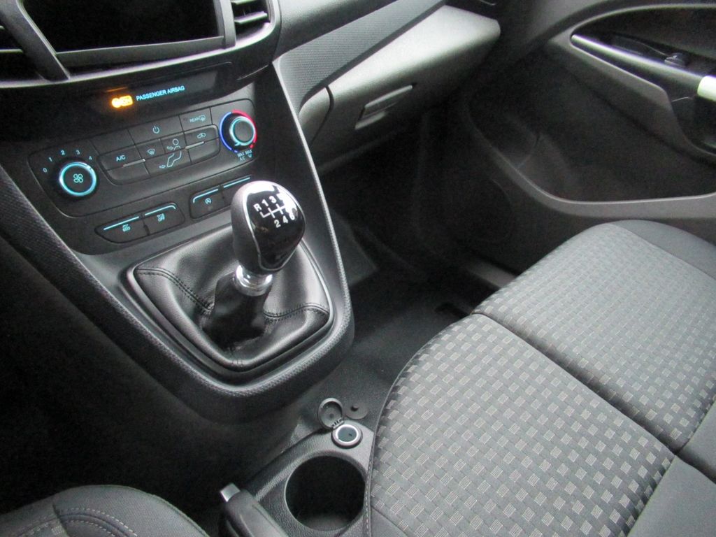 Ford Transit Connect 2025