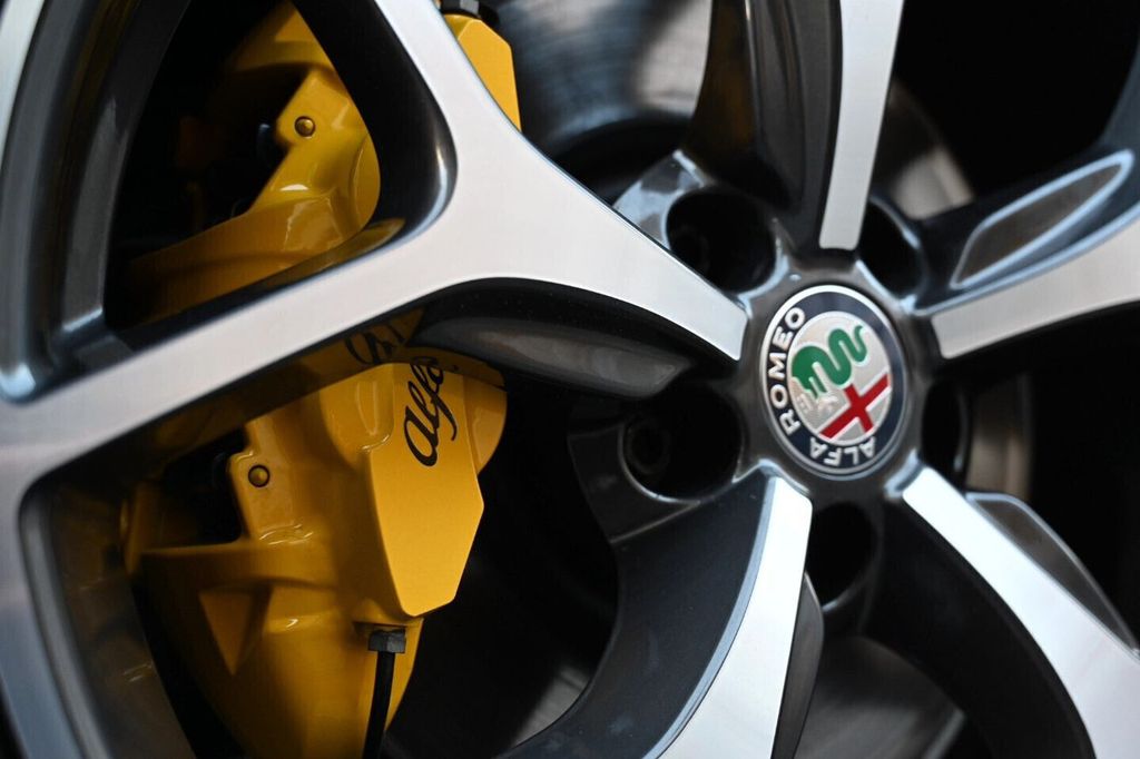 Alfa Romeo Stelvio 2020