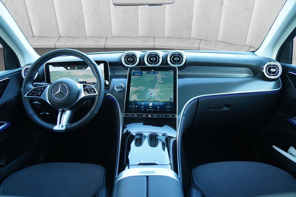 Mercedes-Benz GLC 200 2024