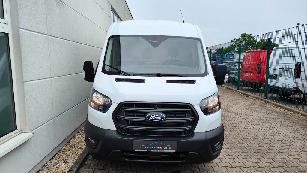 Ford Transit 2025