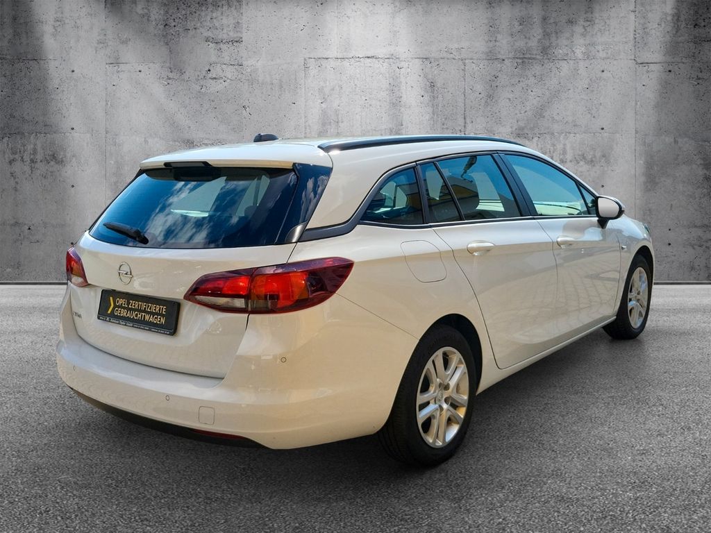 Opel Astra 2020