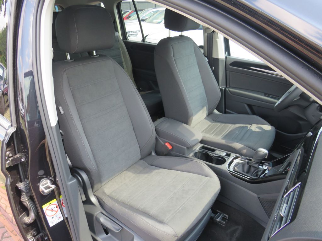 Volkswagen Touran 2025