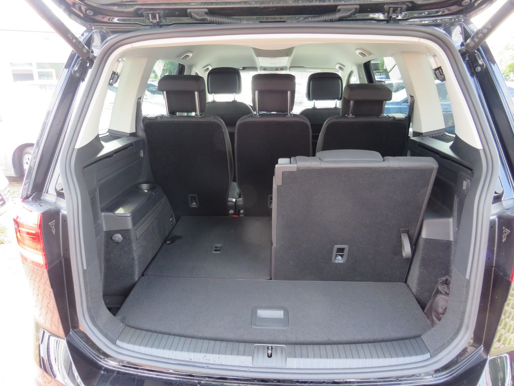 Volkswagen Touran 2025
