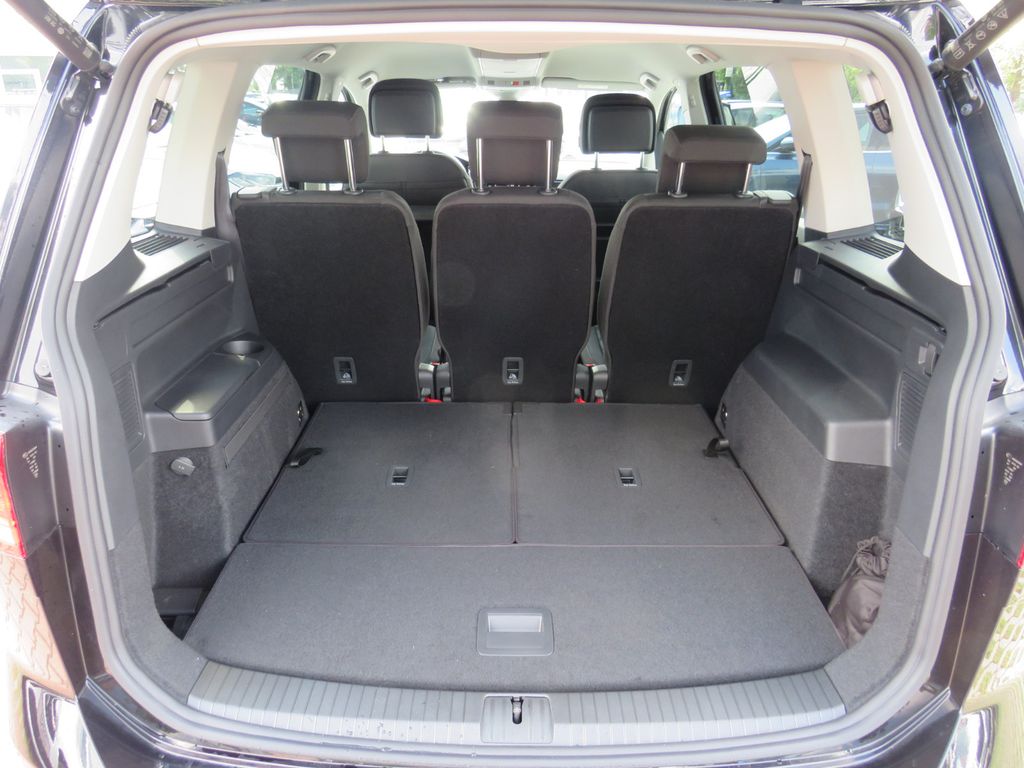 Volkswagen Touran 2025